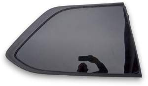SZYBA KAROSERYJNA PRAWA TYŁ TYLNA INFINITI QX56 QX80 Z62 2011-2023