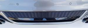 KRATKA ŚRODKOWA TYŁ TYLNA INFINITI Q30 SPORT