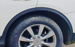 LISTWA BŁOTNIKA LEWA TYLNA TYŁ INFINITI QX50 EX37 AWD