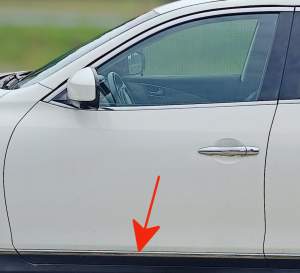 LISTWA DOLNA DRZWI LEWA PRZÓD PRZEDNIA INFINITI QX50 EX37 AWD