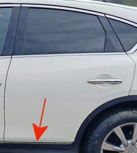 LISTWA DOLNA DRZWI LEWA TYLNA TYŁ INFINITI QX50 EX37 AWD