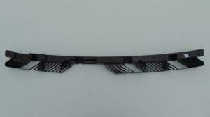 ŚLIZG ZDERZAKA TYŁ VW TOURAN III 5TA807863