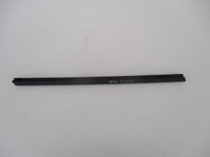 LISTWA ZGARNIAJĄCA LEWY PRZÓD INFINITI FX QX70