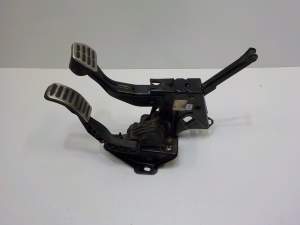 PEDAŁ HAMULCA GAZU KOMPLET AUDI TT 1.8 98-06