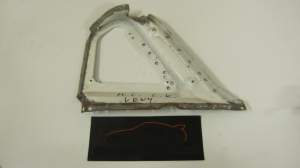 OKULAR WZMOCNIENIE LEWE MERCEDES C KL W203 2.8 USA