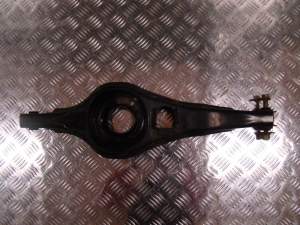 WAHACZ TYLNI PODSTAWA SPRĘŻYNY INFINITI M30D M37