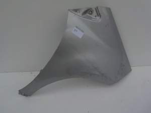 BŁOTNIK PRZEDNI PRAWY MERCEDES W168