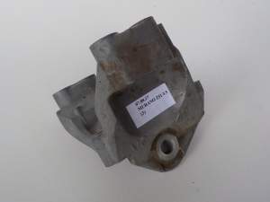 ŁAPA MOCOWANIE WSPORNIK NISSAN MURANO Z51