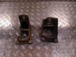 INFINITI Q70 M M35 M37 M30d MOCOWANIE ŁAPA SILNIKA