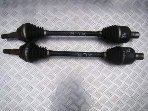 PÓŁOŚ NAPĘDOWA PRAWA LEWA CADILLAC XLR 4.6 V8