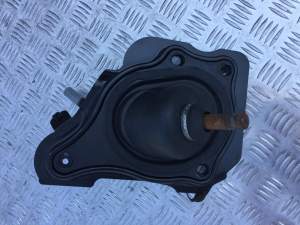 INFINITI Q50 KRZYŻAK KOLUMNY KIEROWNICZEJ