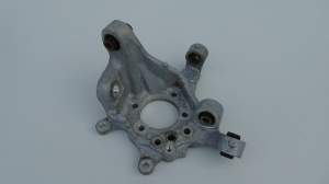 ZWROTNICA PRAWA TYŁ INFINITI Q70 S