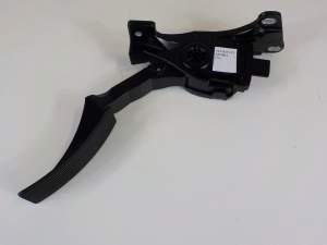 PEDAŁ GAZU MASERATI GHIBLI DIESEL