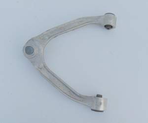 WAHACZ PRAWY INFINITI Q70