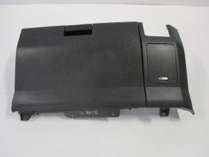 SCHOWEK PÓŁKA PASAŻERA NISSAN TITAN