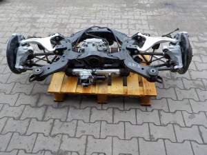 PÓŁOŚ TYŁ LEWA PRAWA INFINITI Q70 S