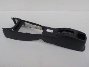 TUNEL ŚRODKOWY PODŁOKIETNIK SUZUKI SX4 7581180J0