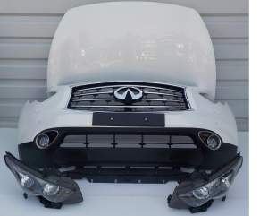 LAMPA PRZÓD LEWA INFINITI FX  QX70