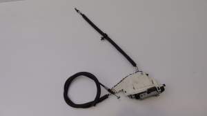 ZAMEK DRZWI L/P UK MASERATI GHIBLI 670006845