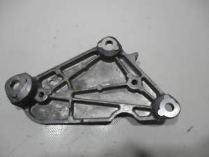 ŁAPA NAPINACZ ROLKI NISSAN 350Z