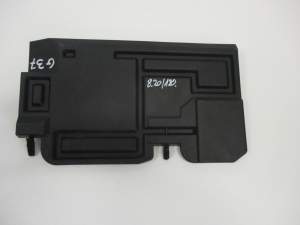 PLASTIK OSŁONA 68920JK600 PRZÓD INFINITI G37