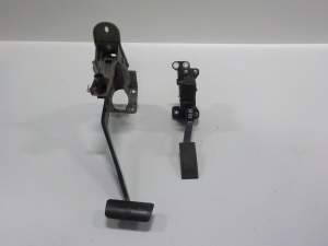 NISSAN FRONTIER PEDAŁ HAMULCA PEDAŁ GAZU