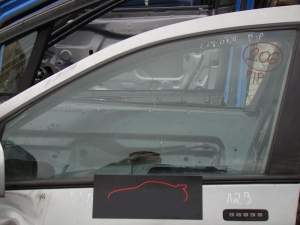 LINCOLN LS SZYBA BOCZNA DRZWI PRZÓD R/L