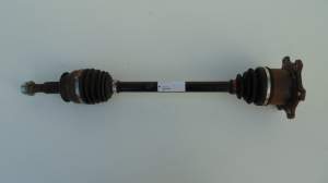 PÓŁOŚ LEWY TYŁ INFINITI Q50