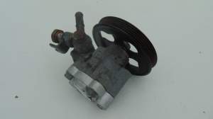 POMPA WSPOMAGANIA INFINITI FX50 QX70 5.0 96104002