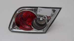 LAMPA TYLNA PRAWA TYŁ KLAPA MAZDA 6 SEDAN 02-07