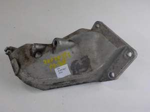 ŁAPA MOCOWANIE SILNIKA INFINITI M35