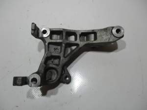 ŁAPA MOCOWANIE POMPY NISSAN 350Z