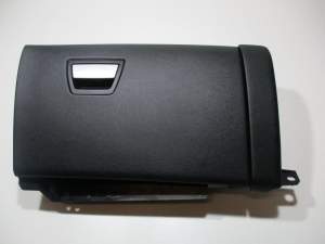 SCHOWEK PASAŻERA PÓŁKA MASERATI GHIBLI