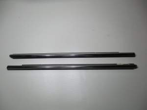 LISTWA ZGARNIAJĄCA PRZÓD MASERATI GHIBLI