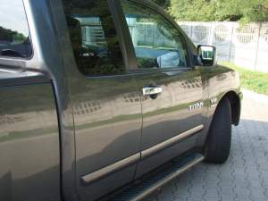 NISSAN TITAN 2004-2009 DRZWI TYLNE PRAWE LEWE TYŁ