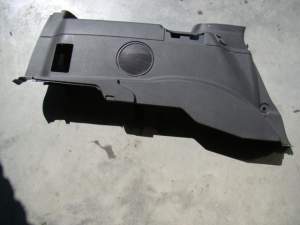 TAPICERKA BOCZEK BAGAŻNIKA LINCOLN NAVIGATOR 03-06