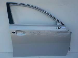 LEXUS IS 220 DRZWI PRAWY PRZÓD