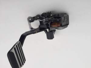 PEDAŁ HAMULCA INFINITI Q50 HYBRID 3.5