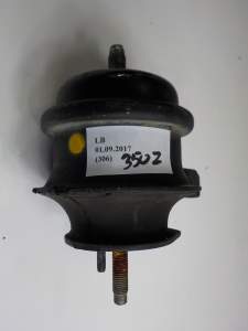 PODUSZKA SILNIKA 350Z