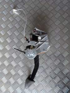 A2102901219 PEDAŁ HAMULCA CZUJNIK MERCEDES E W210