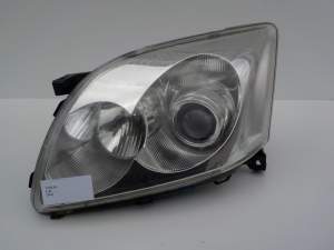 REFLEKTOR LAMPA LEWY PRZÓD TOYOTA UPM606F20