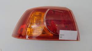 LAMPA TYLNA LEWA TYŁ MITSUBISHI LANCER VIII SEDAN