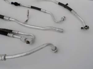 PRZEWODY KLIMATYZACJI JAGUAR X-TYPE 4X4 2,5