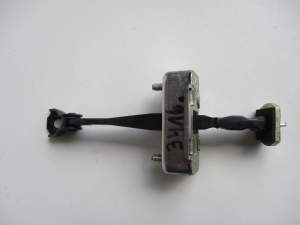 OGRANICZNIK DRZWI INFINITI Q50