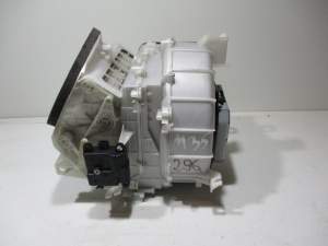 INFINITI FX 35 45 DMUCHAWA NAGRZEWNICY 27200EH100