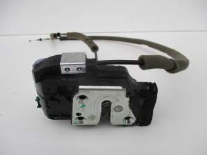 ZAMEK DRZWI LEWY TYŁ INFINITI Q50 3.5 H