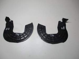 TARCZ KOTWICZA PRZÓD OSŁONA MASERATI GHIBLI