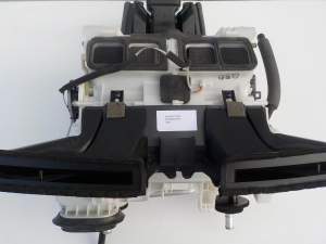 NAGRZEWNICA  INFINITI Q50 3.5 HYBRID