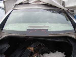 NISSAN MAXIMA A34 SZYBA TYŁ TYLNA