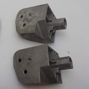 MOCOWANIE UCHWYT CHŁODNICY PRAWY MASERATI GHIBLI